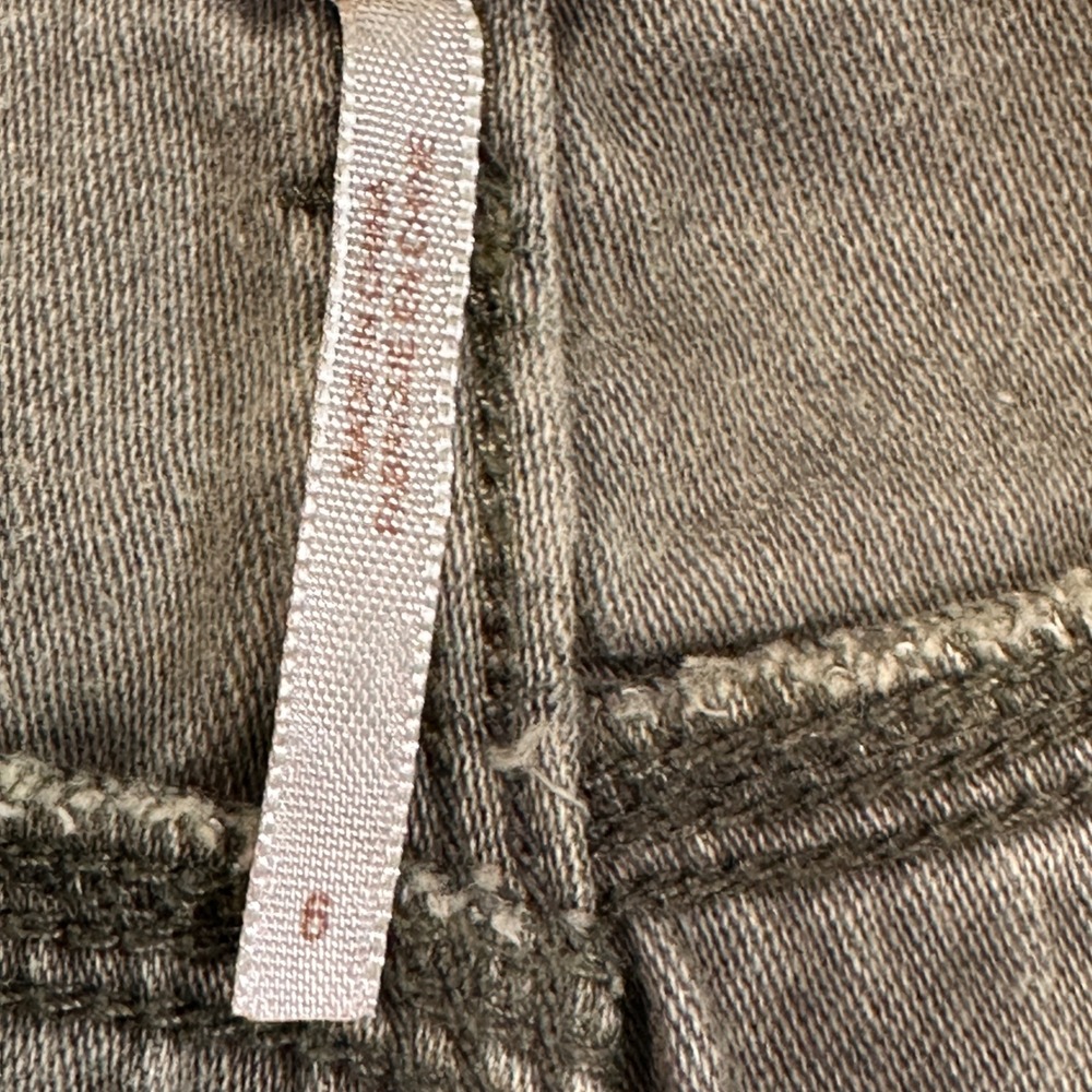 Free People Crochet Panel Cut Off Shorts Womens Size 6 Olive Green | Boho Core - Picture 5 of 9